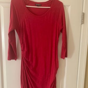 Look wow in this hot pink dress!